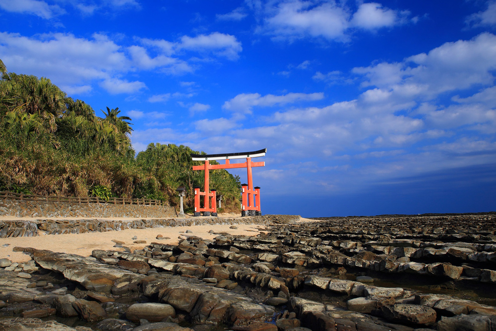 青島神社