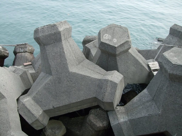 海岸巨人---消波塊PDF檔