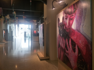 大作品展示空間