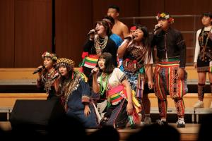 請問芳名人聲樂團